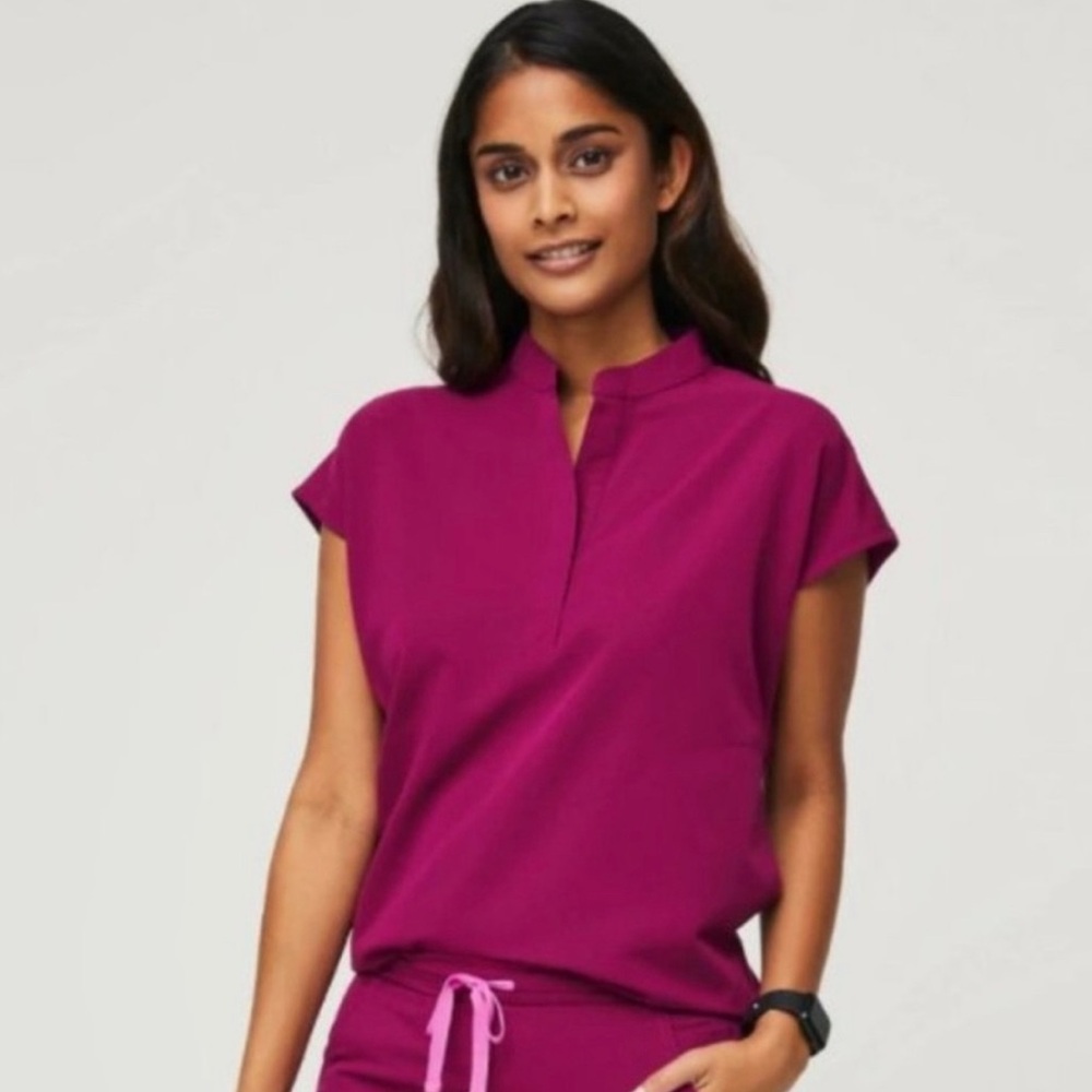 FIGS Rafaela Oversized Scrub Top